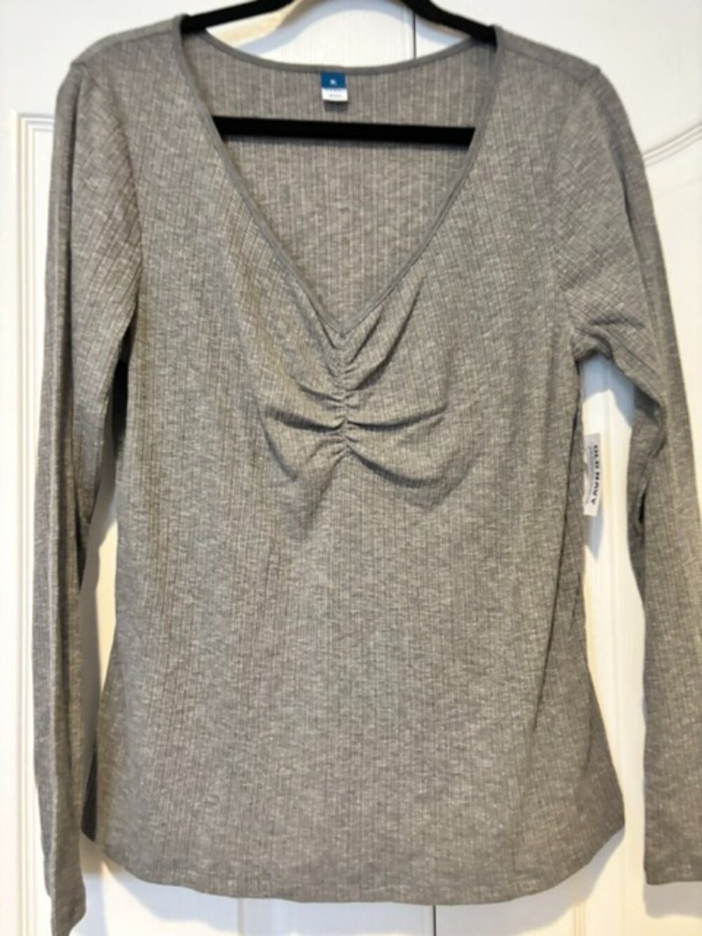 Old Navy Gray Long Sleeve T-Shirt XL
